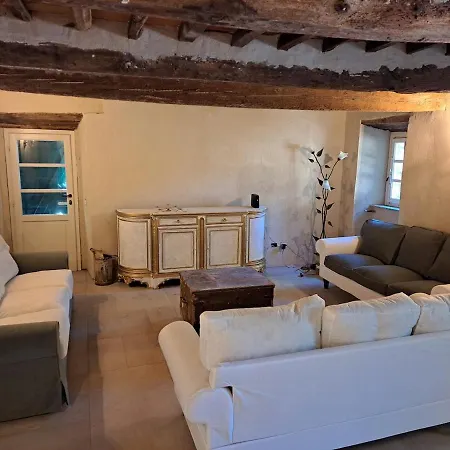Il Borgo Sulla Visona, 4 Villa