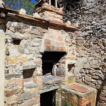 Il Borgo Sulla Visona, 4 * Capannori