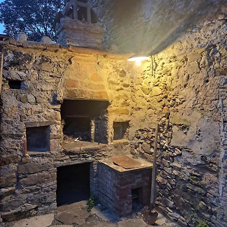 Il Borgo Sulla Visona, 4 וילה *